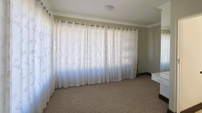 4 Bedroom Property for Sale in Groot Brakrivier Central Western Cape